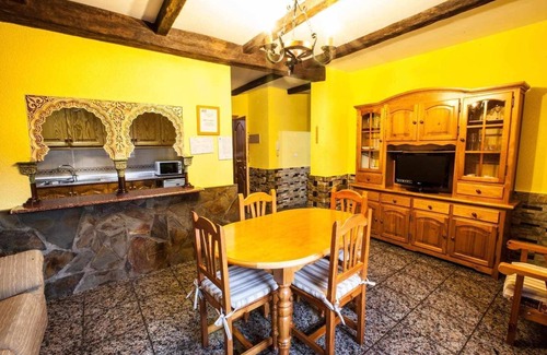 Mecina Bombaron Apartment | Aloj. Rural La Mezquita 4 people Spa and swimming pool