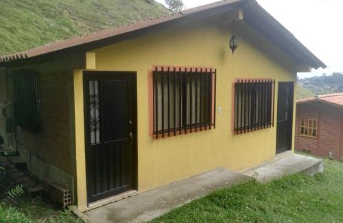 Supia Bed & Breakfast | Alojamiento Campestre Cabañas Mirador Ingrumá Riosucio Caldas
