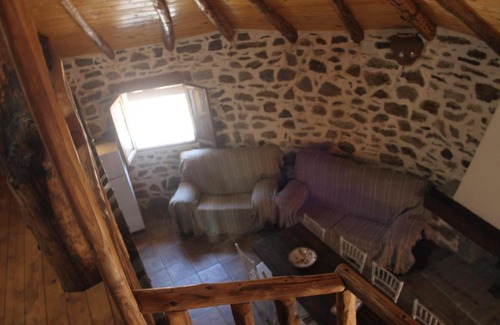 Cazalla De La Sierra House | Alojamiento Los Chozos