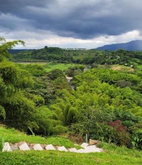 Armenia House | Alojamiento Reserva Natural La Maria
