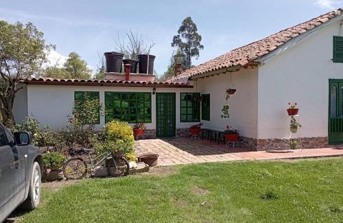 Ubate House | Alojamiento Rural San Antonio