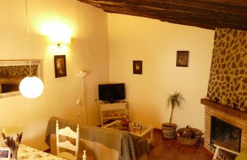 Fuenteheridos House | Alojamientos Turísticos Biarritz