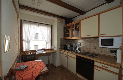 Zell Apartment | Alone in indoor pool, sauna, steam sauna, directly on the banks of the Moselle, balcony