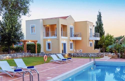 Chorafakia Villa | Aloni Grove Retreat