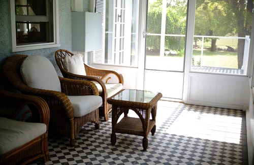 Mullamuddy Cottage | 'Alora' Charming 3-bedroom cottage in a serene setting.