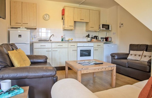 Denstone House | Alpaca Cottage - Alton Towers