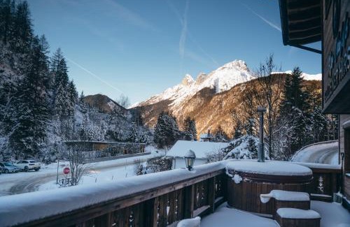 Scharnitz Apartment | Alpe Chalets Goldener Hirsch