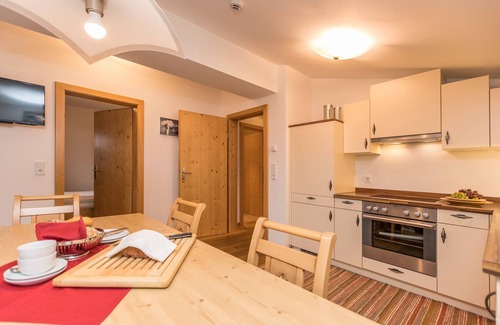 Mittersill House | Alpenhof Apartments