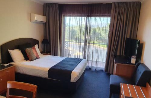 Greenway Hotel | Alpha Hotel Canberra