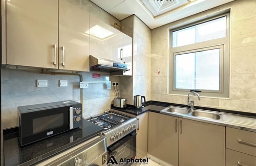 Trade Center Cabin | Alphatel Hostel - Dubai World Trade Centre