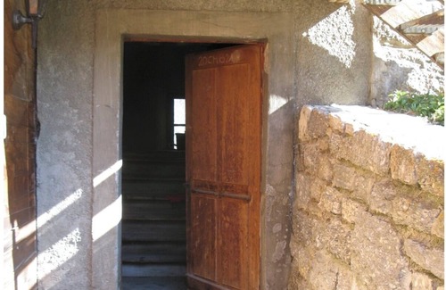 Gasenried Apartment | Alpia 26 - 2 room apartment in a traditional Valais house