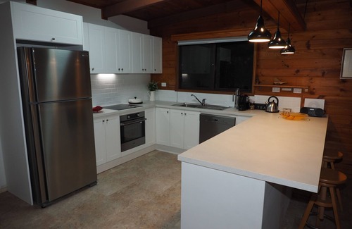 Tawonga South House | ALPINE ALLURE - ALL SEASONS WONDER