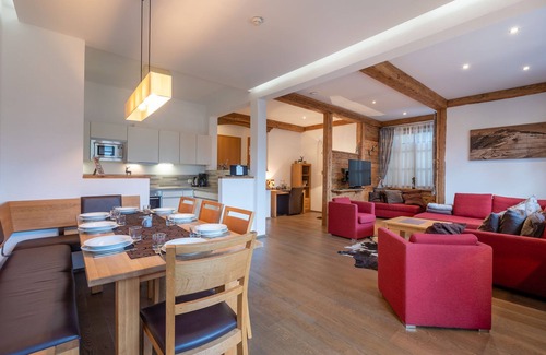 Furth Apartment | Alpine Apartment near Kaprun