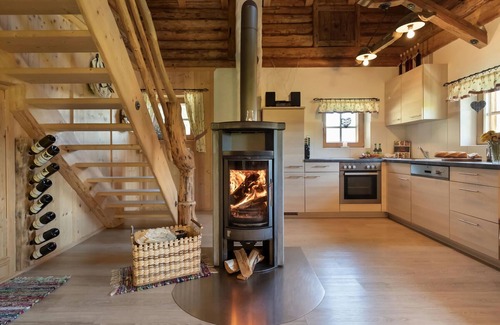 Hippach-Schwendberg Ski Chalet | Alpine Chalet Bergkristall
