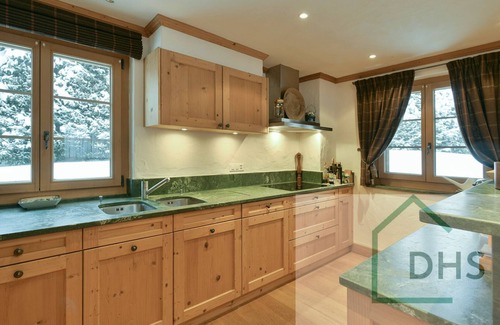 Ormont-Dessus Ski Chalet | Alpine Elegance: 5 Bedroom Family Chalet, Just Moments from Glacier 3000