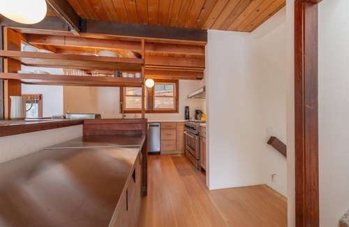 Alpine Meadows House | Alpine Meadows ski retreat ~ Sauna