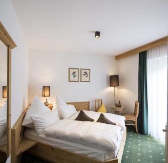 Selva di Val Gardena Hotel | Alpstay - Hotel Acadia - Adults Mountain Home