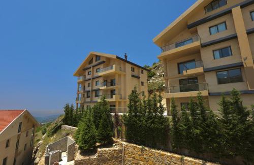 Kfardebian Apartment | Alta Faqra 3BR w Terrace