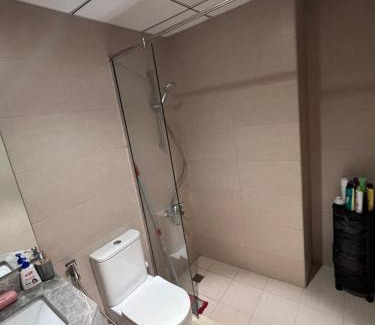 Al Khan Apartment | Altaawun