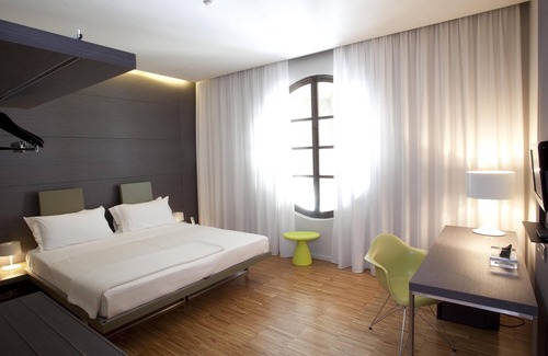 Barge Hotel | Alter Hotel
