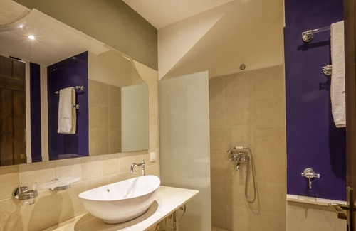 Paradhisos Apartment | Alterra Vita Superior Double Room - Breakfast included!