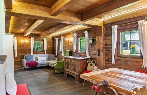 Finsing House | Altes Totschenhäusl am Ziller