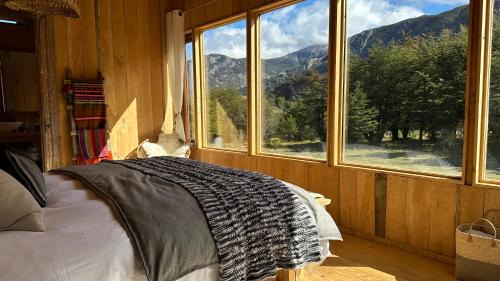 Rio Ibanez Cabin | Alto Castillo Lodge