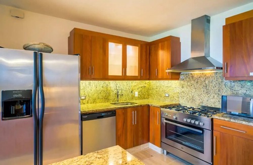 Casa de Campo Condo | Altos de Chavon PENTHOUSE with TERRACE Casa de Campo, La Romanann
