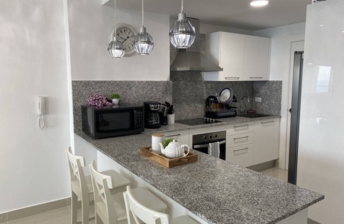 Villas Del Mar Apartment | Always Family First ⭐️⭐️⭐️⭐️⭐️ (18th Floor Luxury Apt)