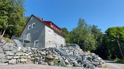 Naila Apartment | Am Quellenhäuschen