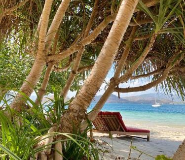 P. Gili Asahan Resort | Amahelia Luxury Resort & Restaurant - Gili Asahan