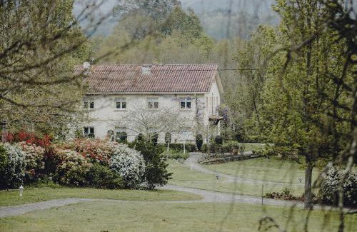Traslavina Hotel | Amalurra Ecohotel & Retreat Center
