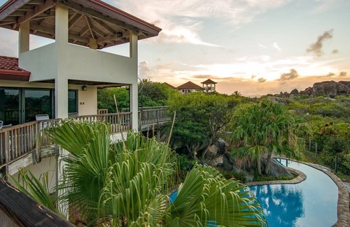 Little Trunk Bay Villa | Amani 3BR (5Pax)- Stunning Perfect Getaway