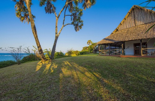 Dar es Salaam Hotel | Amani Beach Resort