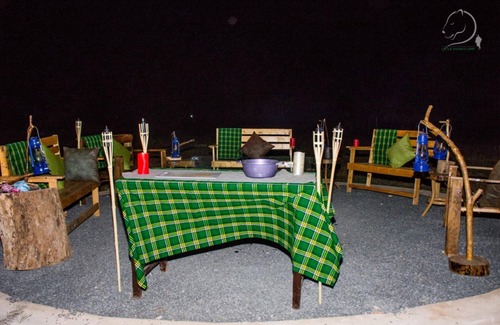 Kimana RV Rental | Amanya 1- Bed Pitch Tent