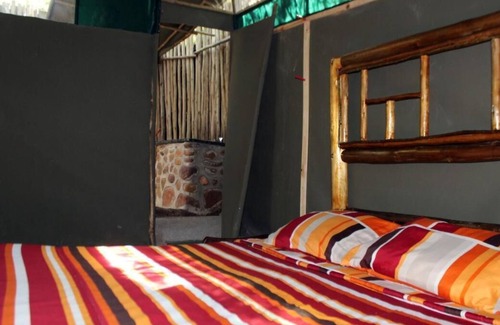 Thorny Bush Game Reserve House | Amanzimlotzi Riverside Bush Camp in Kruger Park, Limpopo