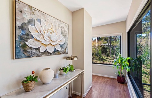 Eatons Hill Cottage | Amara Grove - Come Home to Calm. Peaceful stay in a cottage closer to nature.