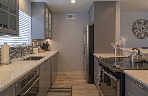 South Scottsdale Condo | Amazing 2Bd/2Ba Scottsdale Condo directly across street from Fashion Square