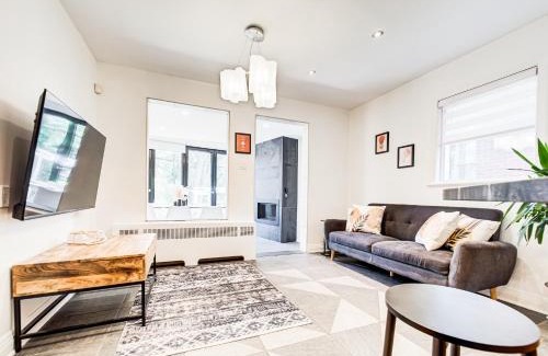Hochelaga Apartment | Amazing 4-Bedrooms in Homa Montreal 20
