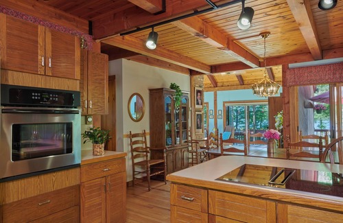 Highland Lake House | Amazing All-Season, Private Lakefront Retreat!