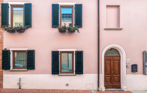 Bettolle Apartment | Amazing Apartment In Bettolle With Wifi