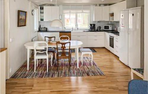 Haverdal Apartment | Amazing Apartment In Haverdal With Wifi
