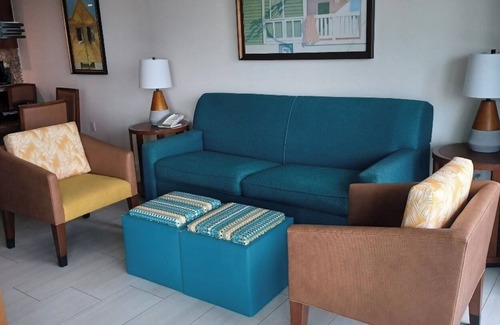 Simpson Bay Resort | Amazing Beachfront Condo in Simpson Bay -Walk Out Beach/Pool
