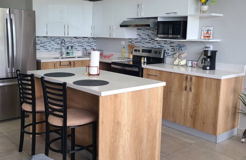 Santa Tecla Condo | Amazing condo with great view of Volcano and Skyline