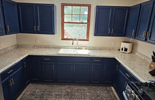 Steubenville House | Amazing Dream Home near Franciscan Univ. in Steubenville with WiFi