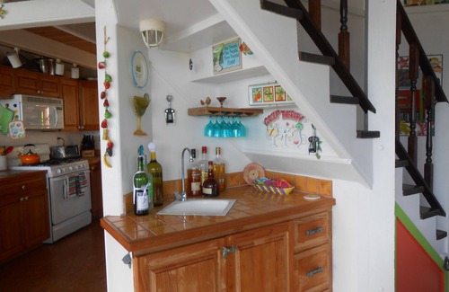 Estate Emmaus House | Amazing dual views - Island vibe - Great value