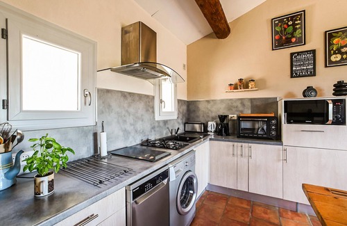 Saint-Andre-de-Roquepertuis House | Amazing home in St. André de Roqueper.