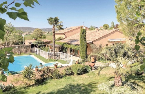 Saint-Privat-des-Vieux House | Amazing home in St-Privat-des-Vieux