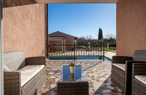 Belavici House | Amazing home in Barban