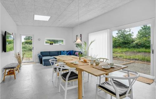 Arø House | Amazing Home In Haderslev With Kitchen